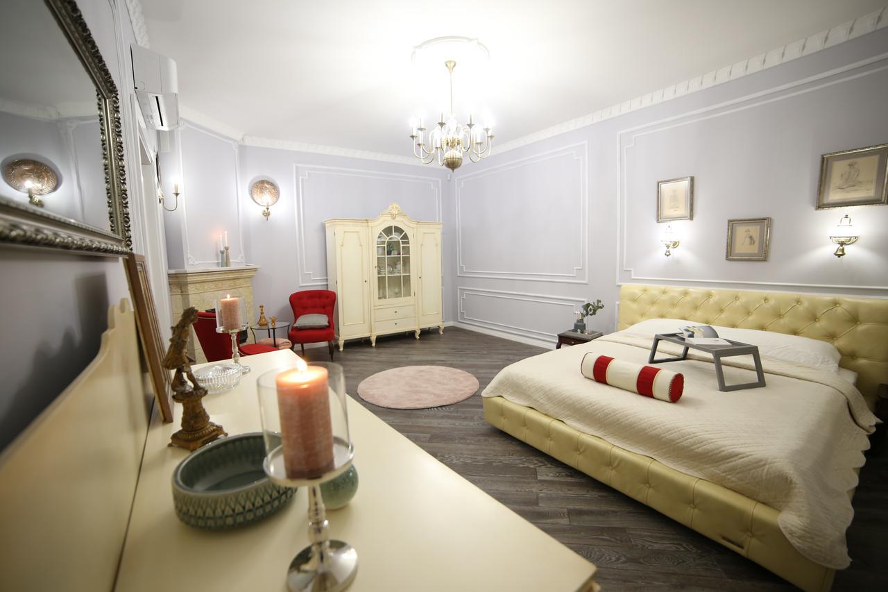 Appartement Franco Luxury à Lviv Extérieur photo